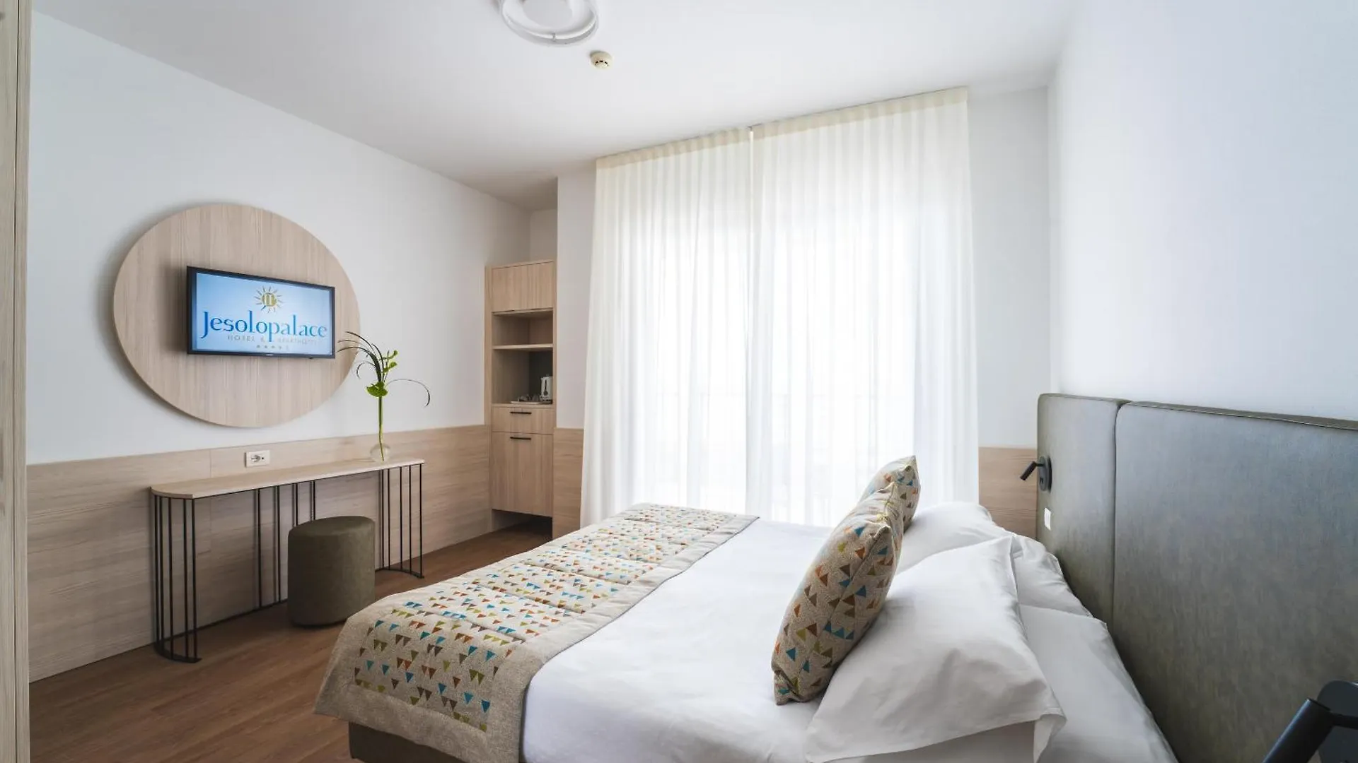 Jesolopalace Hotel & Aparthotel